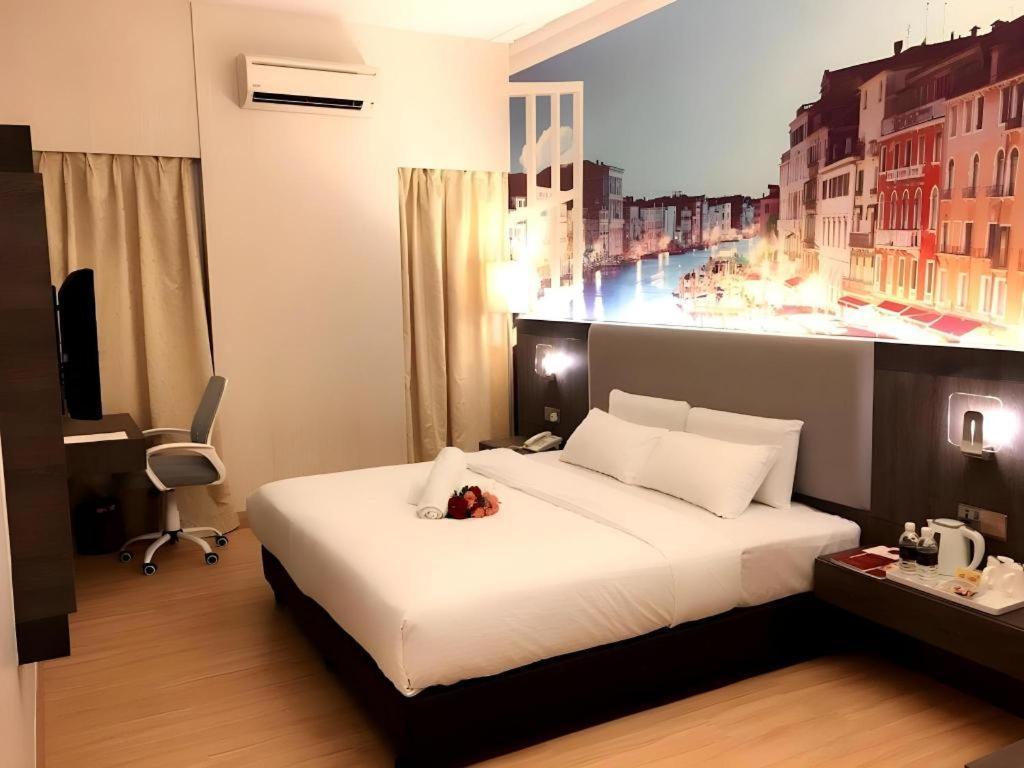 The Landmark Hotel Batu Pahat Exterior photo
